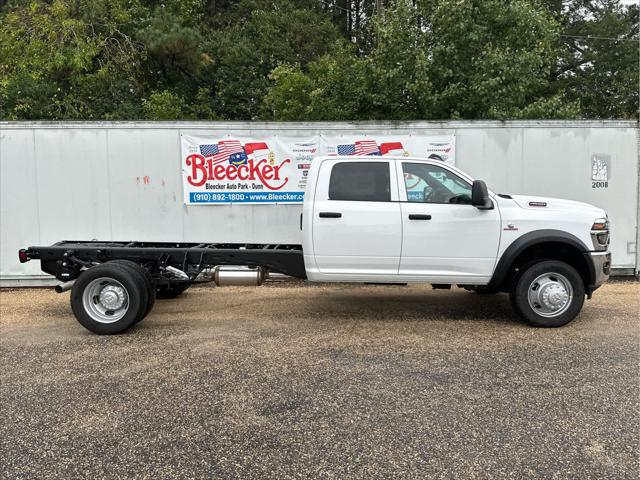 2026 RAM Ram 4500 Chassis Cab RAM 4500 TRADESMAN CHASSIS CREW CAB 4X4 84 CA