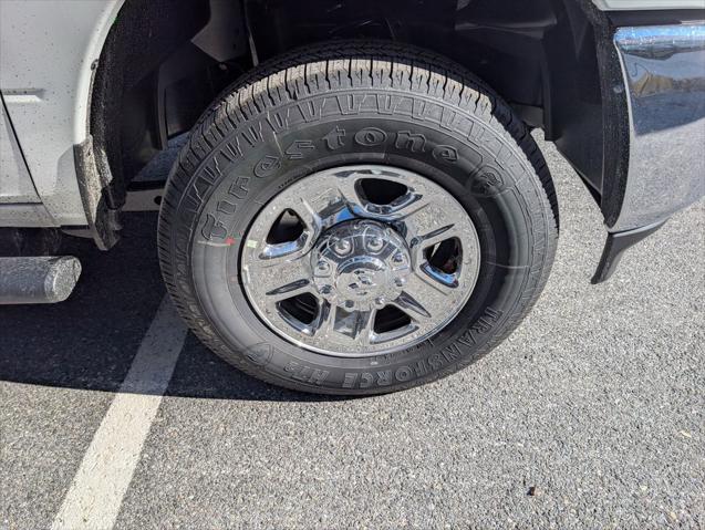 2026 RAM Ram 3500 RAM 3500 TRADESMAN CREW CAB 4X4 8 BOX