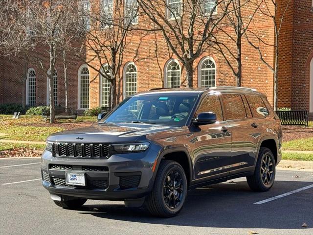 2025 Jeep Grand Cherokee GRAND CHEROKEE L ALTITUDE 4X4