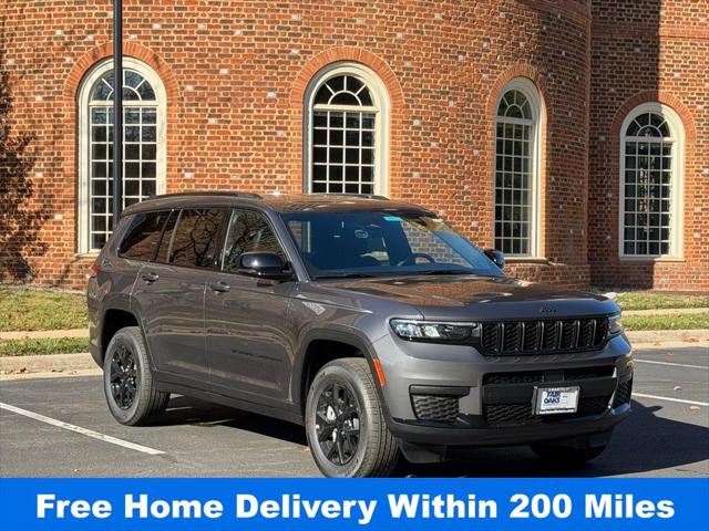 2025 Jeep Grand Cherokee GRAND CHEROKEE L ALTITUDE 4X4