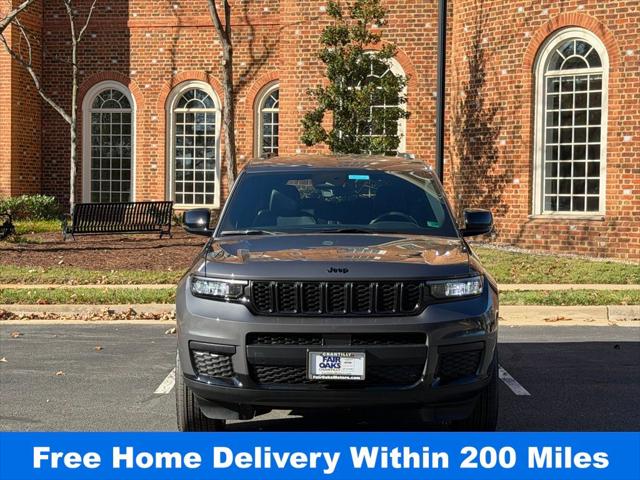 2025 Jeep Grand Cherokee GRAND CHEROKEE L ALTITUDE 4X4