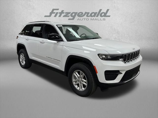 2025 Jeep Grand Cherokee GRAND CHEROKEE LAREDO 4X2 2025 Jeep Grand Cherokee GRAND CHEROKEE LAREDO 4X2