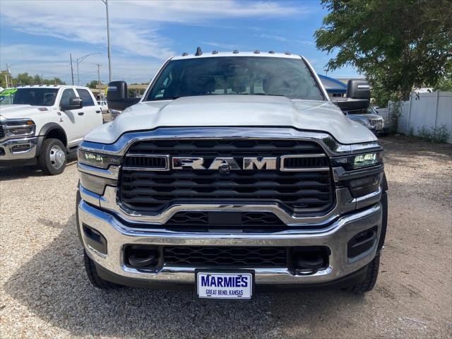 2026 RAM Ram 5500 Chassis Cab RAM 5500 TRADESMAN CHASSIS CREW CAB 4X4 84 CA 2026 RAM Ram 5500 Chassis Cab RAM 5500 TRADESMAN CHASSIS CREW CAB 4X4 84 CA