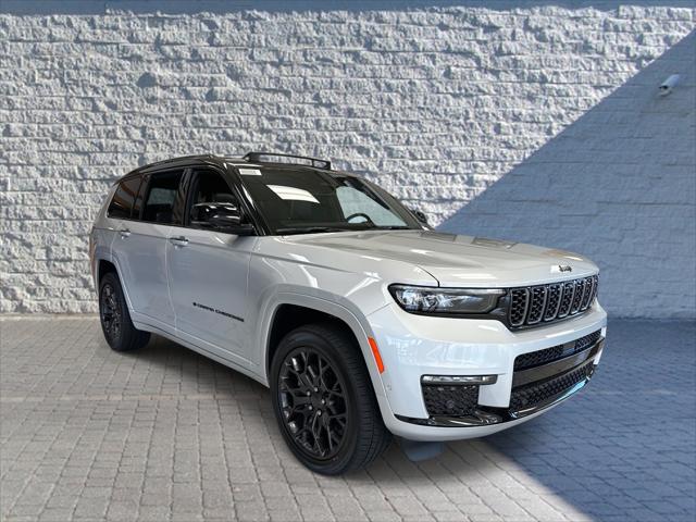 2025 Jeep Grand Cherokee GRAND CHEROKEE L SUMMIT 4X4