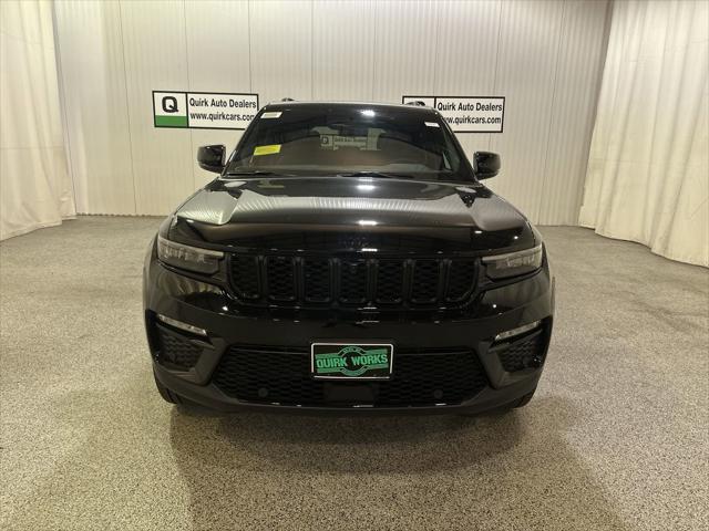 2025 Jeep Grand Cherokee GRAND CHEROKEE LIMITED 4X4 2025 Jeep Grand Cherokee GRAND CHEROKEE LIMITED 4X4