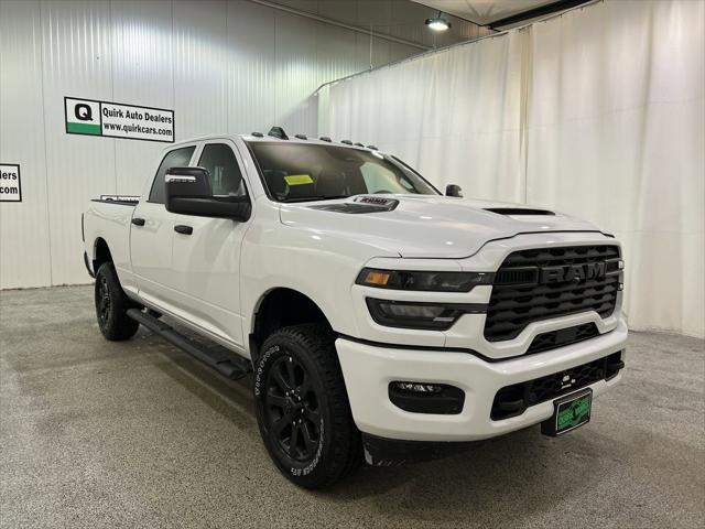 2026 RAM Ram 2500 RAM 2500 BLACK EXPRESS CREW CAB 4X4 64 BOX 2026 RAM Ram 2500 RAM 2500 BLACK EXPRESS CREW CAB 4X4 64 BOX