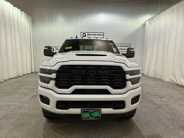 2026 RAM Ram 2500 RAM 2500 BLACK EXPRESS CREW CAB 4X4 64 BOX 2026 RAM Ram 2500 RAM 2500 BLACK EXPRESS CREW CAB 4X4 64 BOX