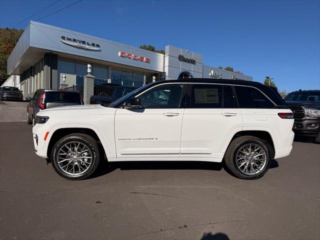2025 Jeep Grand Cherokee GRAND CHEROKEE SUMMIT 4X4