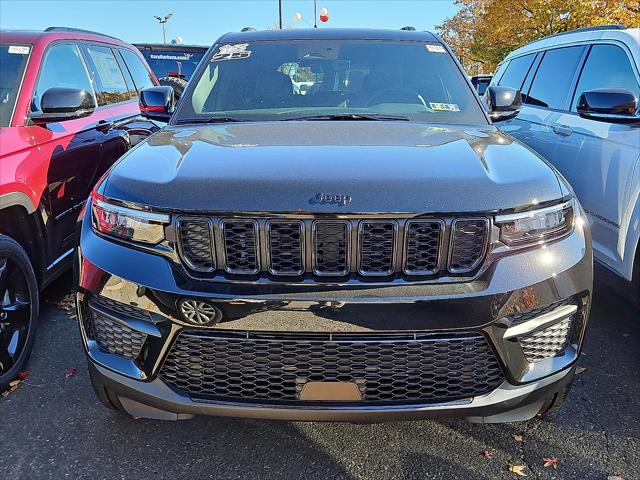 2025 Jeep Grand Cherokee GRAND CHEROKEE ALTITUDE X 4X4