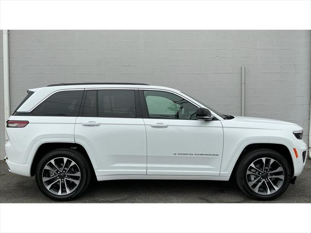 2025 Jeep Grand Cherokee GRAND CHEROKEE OVERLAND 4X4