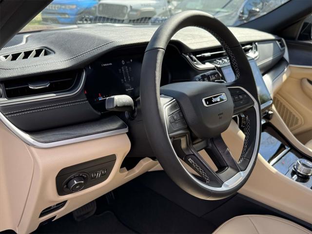 2025 Jeep Grand Cherokee GRAND CHEROKEE LIMITED 4X4 2025 Jeep Grand Cherokee GRAND CHEROKEE LIMITED 4X4