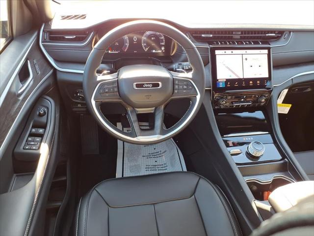 2025 Jeep Grand Cherokee GRAND CHEROKEE LIMITED 4X4 2025 Jeep Grand Cherokee GRAND CHEROKEE LIMITED 4X4