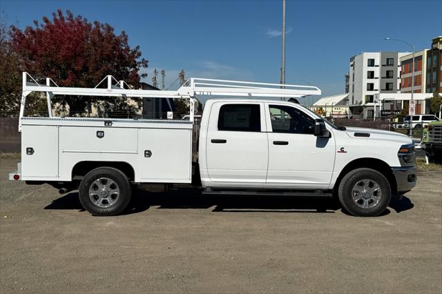 2026 RAM Ram 3500 Chassis Cab RAM 3500 TRADESMAN CREW CAB CHASSIS 4X4 60 CA 2026 RAM Ram 3500 Chassis Cab RAM 3500 TRADESMAN CREW CAB CHASSIS 4X4 60 CA