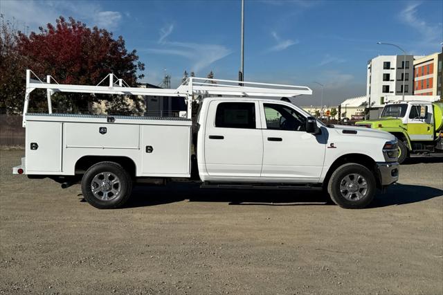 2026 RAM Ram 3500 Chassis Cab RAM 3500 TRADESMAN CREW CAB CHASSIS 4X4 60 CA 2026 RAM Ram 3500 Chassis Cab RAM 3500 TRADESMAN CREW CAB CHASSIS 4X4 60 CA