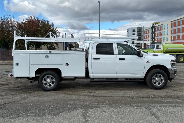 2026 RAM Ram 3500 Chassis Cab RAM 3500 TRADESMAN CREW CAB CHASSIS 4X4 60 CA 2026 RAM Ram 3500 Chassis Cab RAM 3500 TRADESMAN CREW CAB CHASSIS 4X4 60 CA