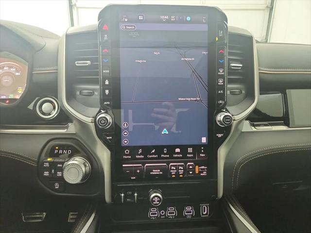 2026 Ram 1500 Tungsten Crew Cab 4x4 5'7" Box