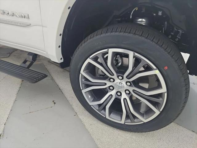 2026 Ram 1500 Tungsten Crew Cab 4x4 5'7" Box