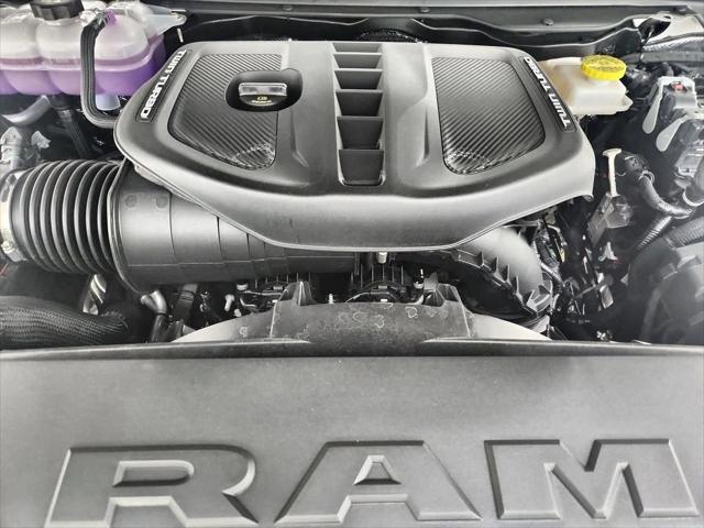 2026 Ram 1500 Tungsten Crew Cab 4x4 5'7" Box