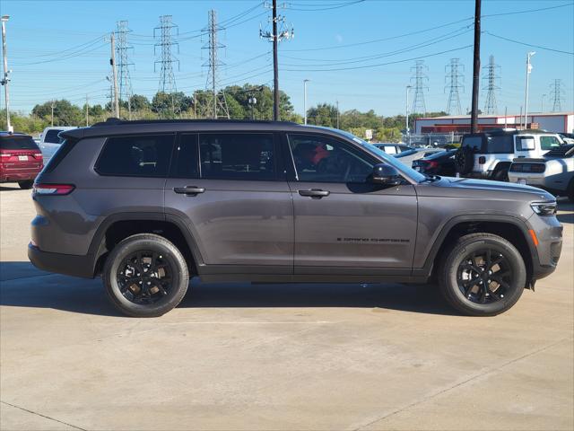 2025 Jeep Grand Cherokee GRAND CHEROKEE L ALTITUDE X 4X2