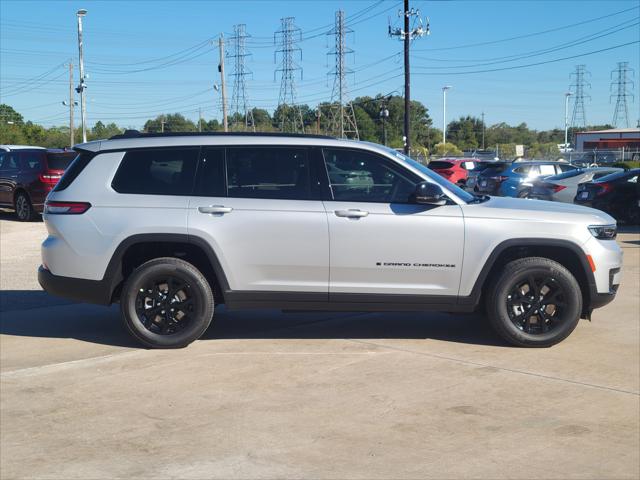 2025 Jeep Grand Cherokee GRAND CHEROKEE L ALTITUDE X 4X2