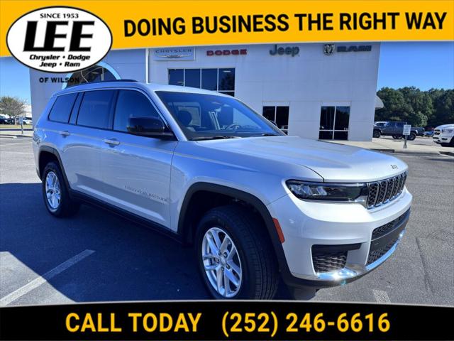 2025 Jeep Grand Cherokee GRAND CHEROKEE L LAREDO X 4X4