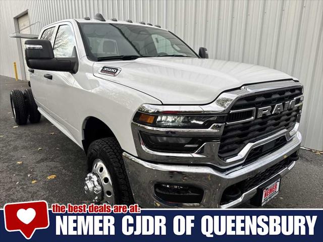 2026 RAM Ram 3500 Chassis Cab RAM 3500 TRADESMAN CREW CAB CHASSIS 4X4 60 CA