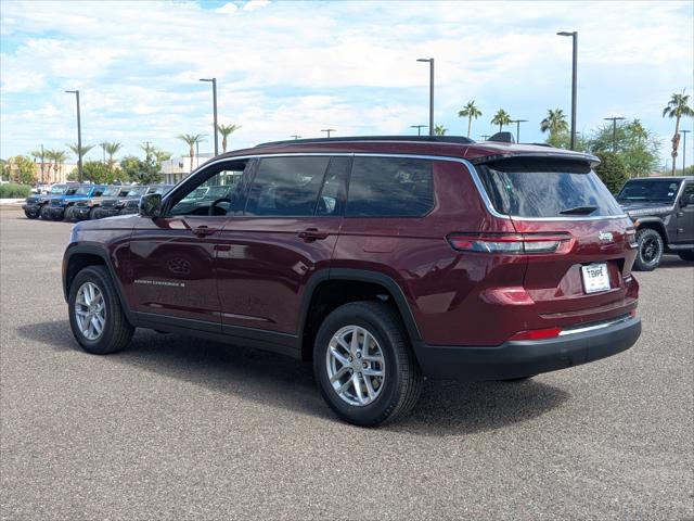 2025 Jeep Grand Cherokee GRAND CHEROKEE L LAREDO X 4X2