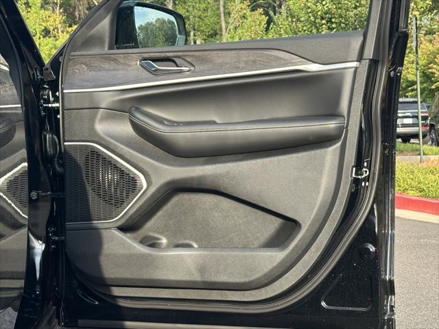 2025 Jeep Grand Cherokee Limited 4x2