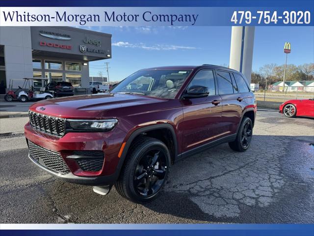 2025 Jeep Grand Cherokee GRAND CHEROKEE ALTITUDE 4X4