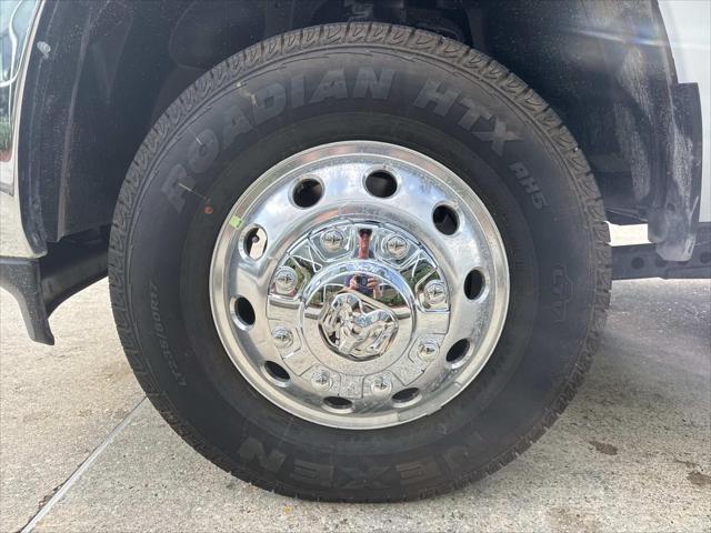 2026 RAM Ram 3500 RAM 3500 TRADESMAN CREW CAB 4X4 8 BOX