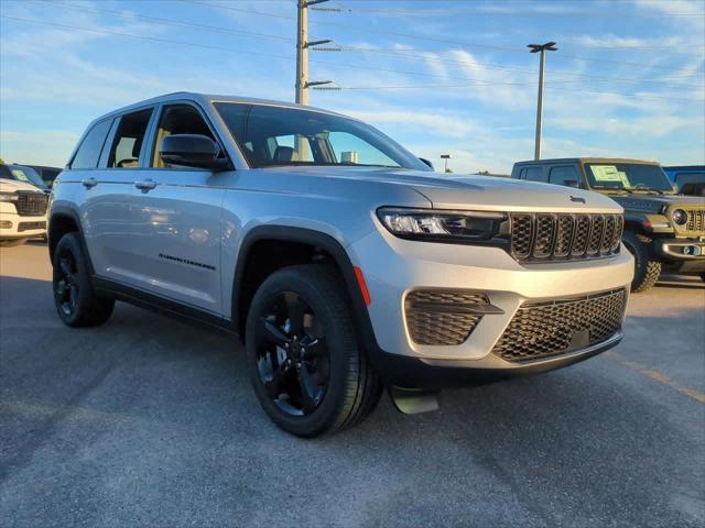 2025 Jeep Grand Cherokee GRAND CHEROKEE ALTITUDE X 4X4