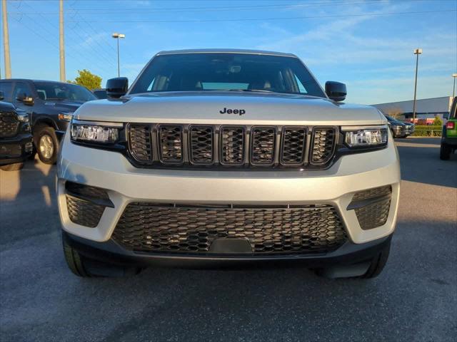 2025 Jeep Grand Cherokee GRAND CHEROKEE ALTITUDE X 4X4