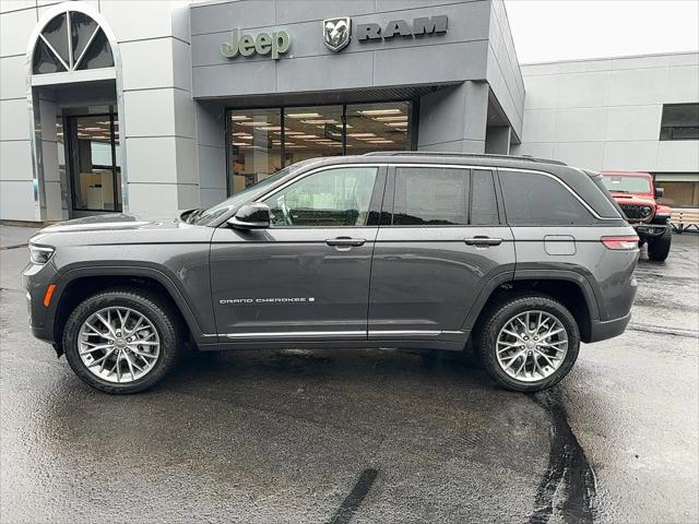 2025 Jeep Grand Cherokee GRAND CHEROKEE SUMMIT 4X4