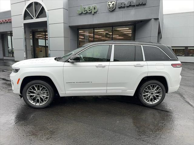 2025 Jeep Grand Cherokee GRAND CHEROKEE SUMMIT 4X4