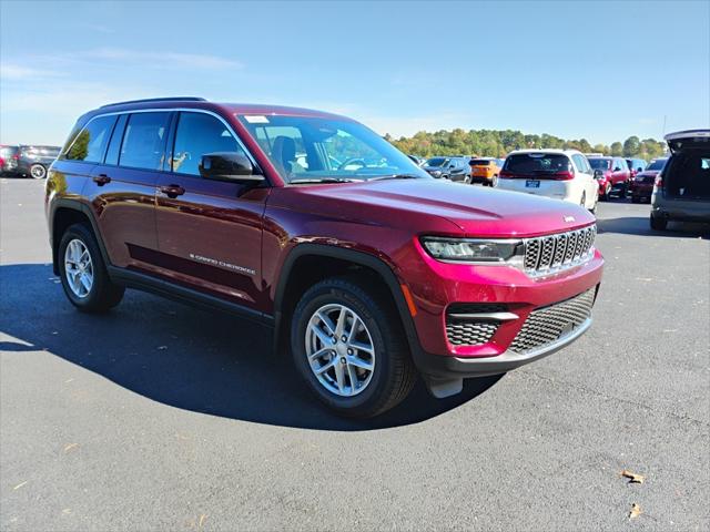 2025 Jeep Grand Cherokee GRAND CHEROKEE LAREDO X 4X4 2025 Jeep Grand Cherokee GRAND CHEROKEE LAREDO X 4X4