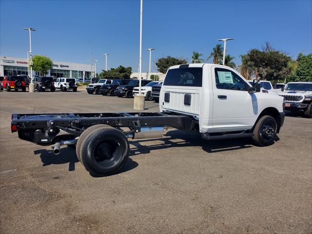 2026 RAM Ram 3500 Chassis Cab RAM 3500 TRADESMAN CHASSIS REGULAR CAB 4X2 84 CA