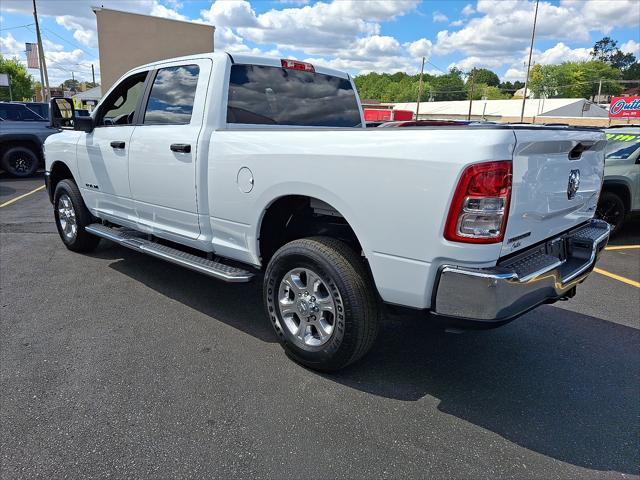 2024 RAM 2500 Big Horn Crew Cab 4x4 64 Box