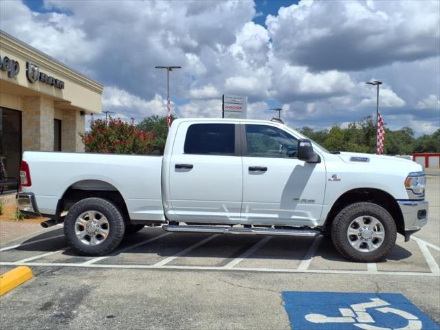 2024 RAM 2500 Big Horn Crew Cab 4x4 64 Box 2024 RAM 2500 Big Horn Crew Cab 4x4 64 Box
