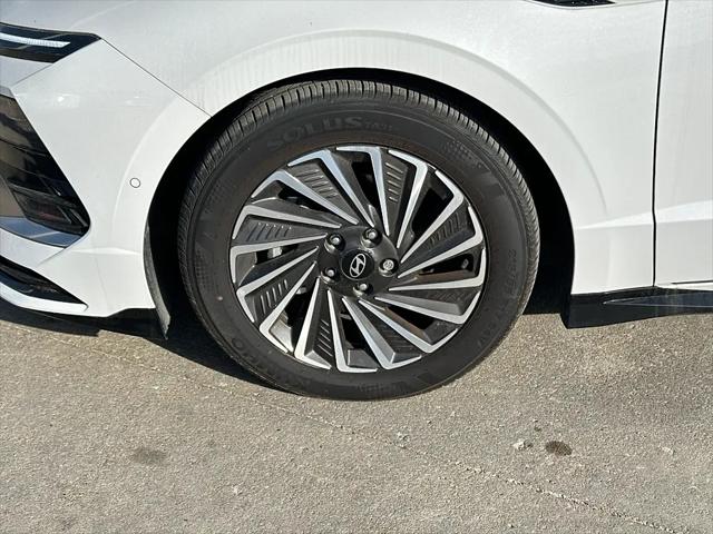2025 Hyundai Sonata Hybrid Limited