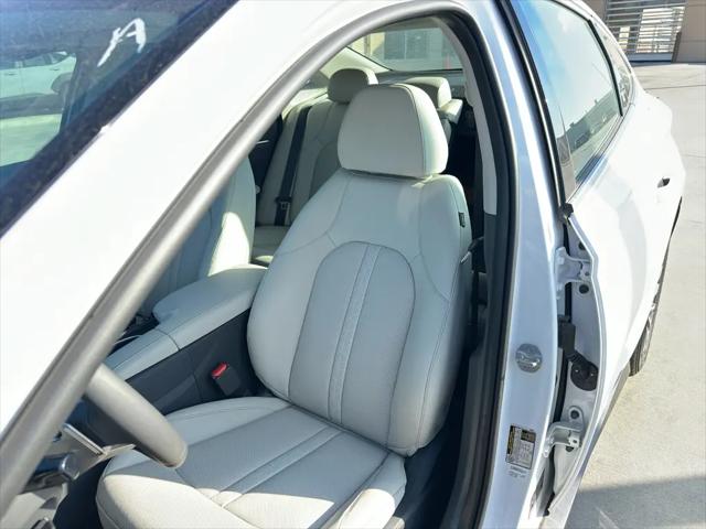 2025 Hyundai Sonata Hybrid Limited