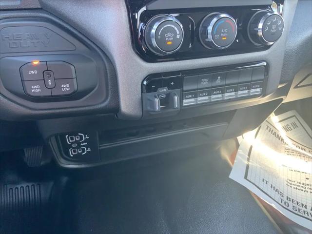 2025 Ram 3500 Tradesman/Big Horn