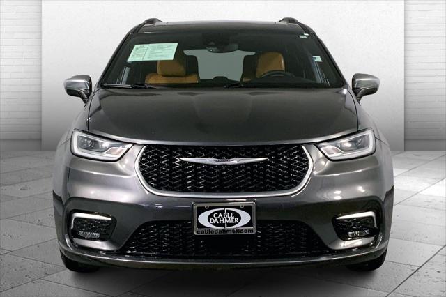 2022 Chrysler Pacifica Hybrid Pinnacle 2022 Chrysler Pacifica Hybrid Pinnacle