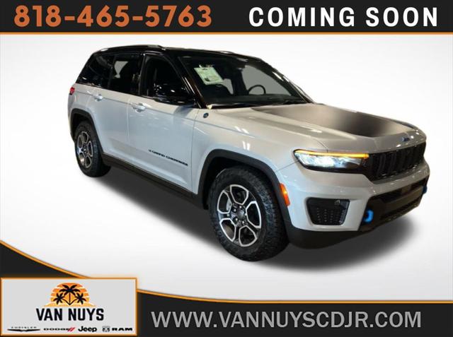 2023 Jeep Grand Cherokee 4xe Trailhawk