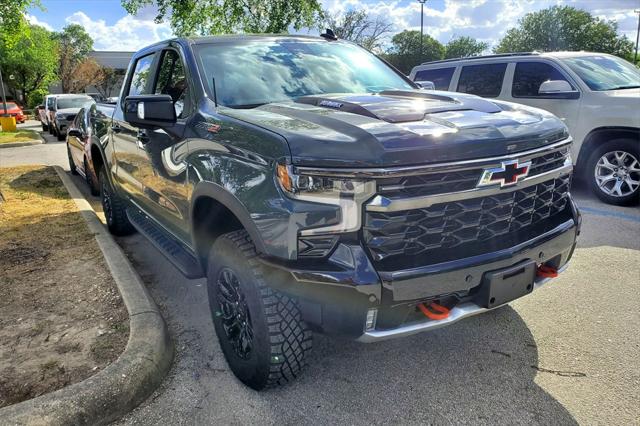2025 Chevrolet Silverado 1500 4WD Crew Cab Short Bed ZR2