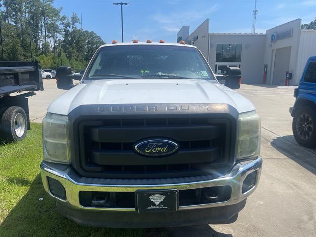 2013 Ford F-350 Chassis XL