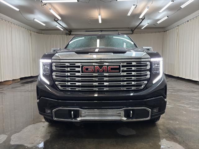 2023 GMC Sierra 1500 4WD Crew Cab Short Box Denali