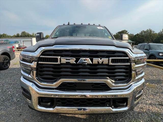 2025 RAM 2500 Tradesman Crew Cab 4x4 8 Box