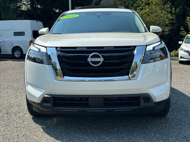 2024 Nissan Pathfinder SV 4WD 2024 Nissan Pathfinder SV 4WD