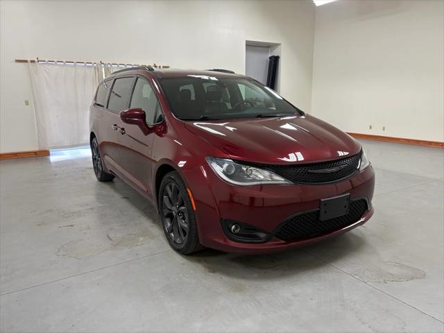 2020 Chrysler Pacifica Touring L Plus