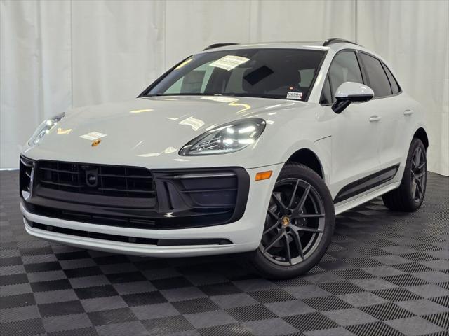 2025 Porsche Macan T 2025 Porsche Macan T